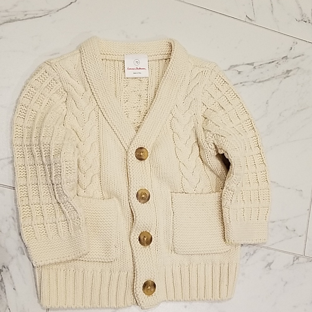 Hanna Andersson cream cable knit sweater